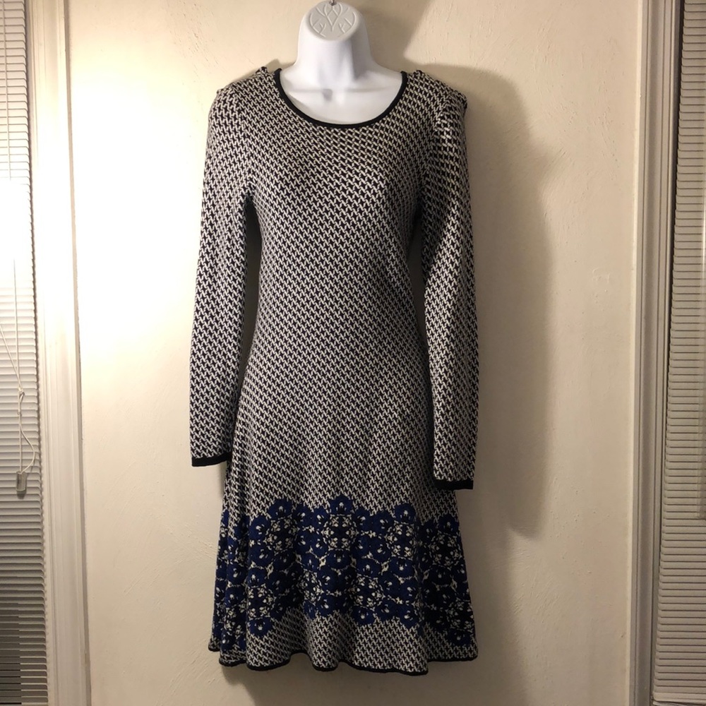 Sweater dress
